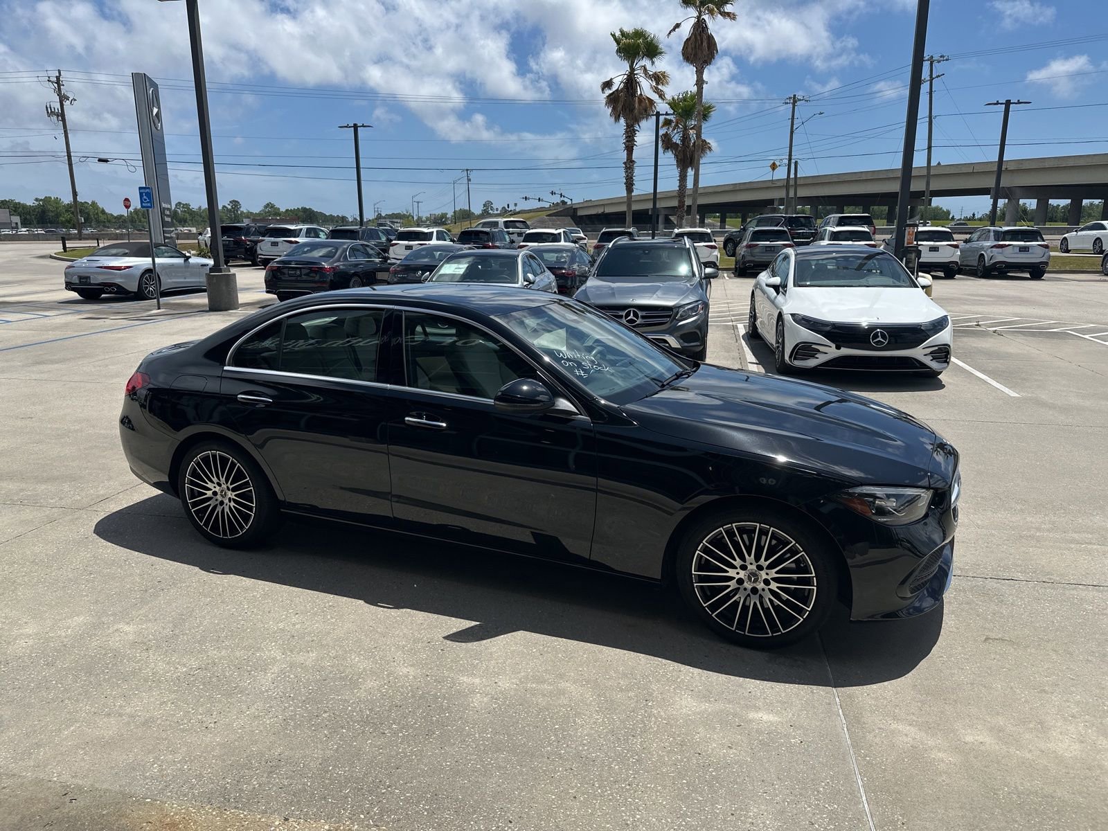 Used 2022 Mercedes-Benz C 300 Sedan image 4