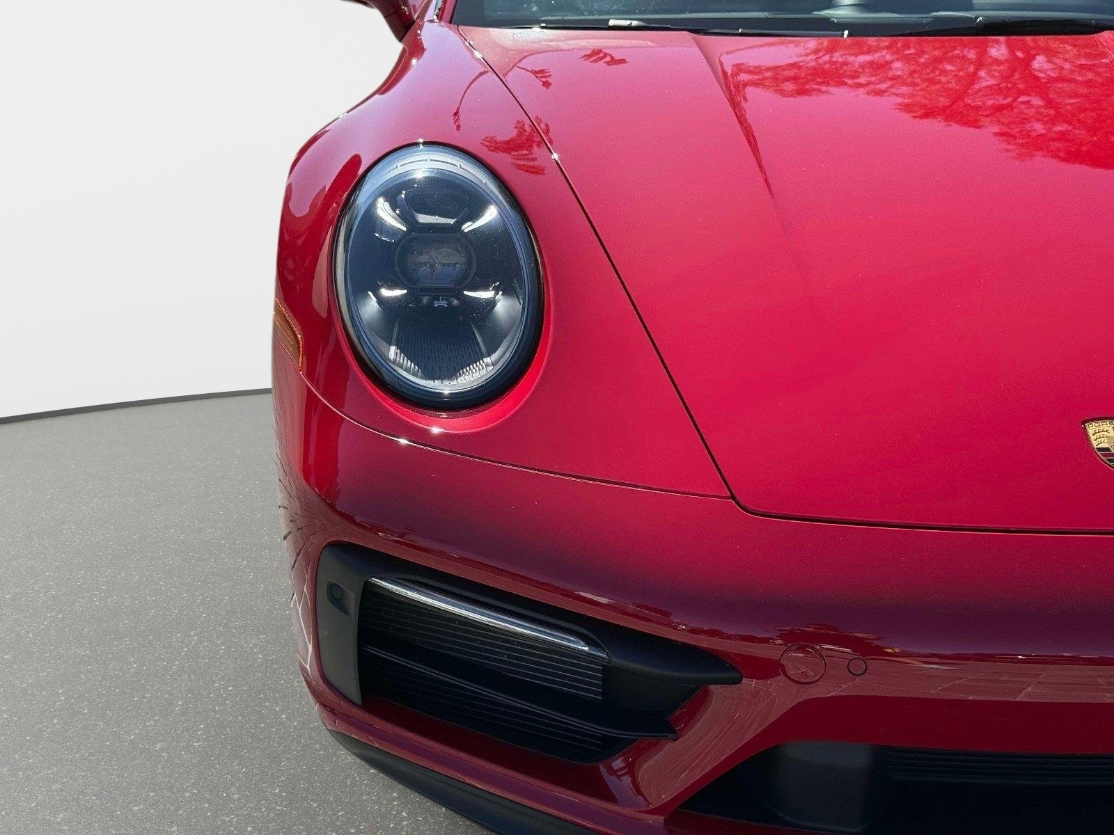 Used 2024 Porsche 911 Carrera 4 GTS w/ Premium Package image 9