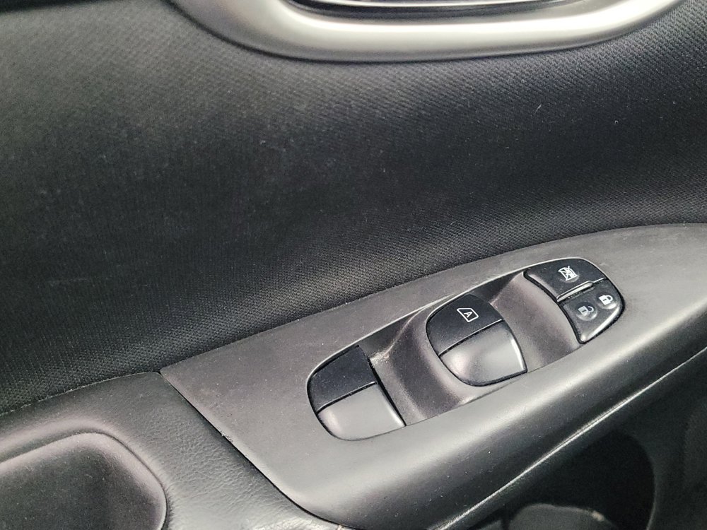 Used 2019 Nissan Sentra SV FWD image 27