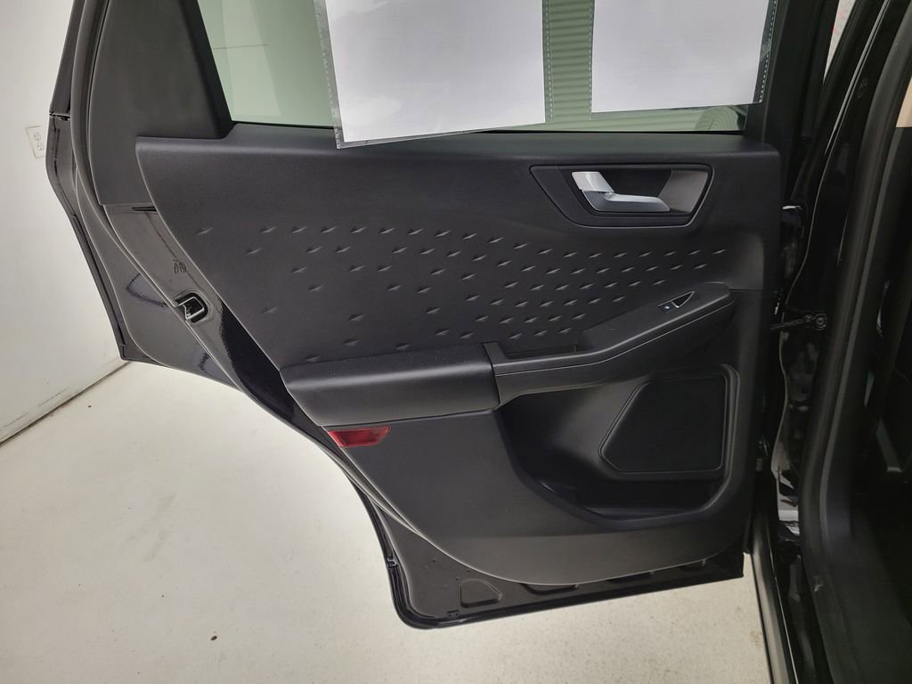 Used 2020 Ford Escape SEL image 43