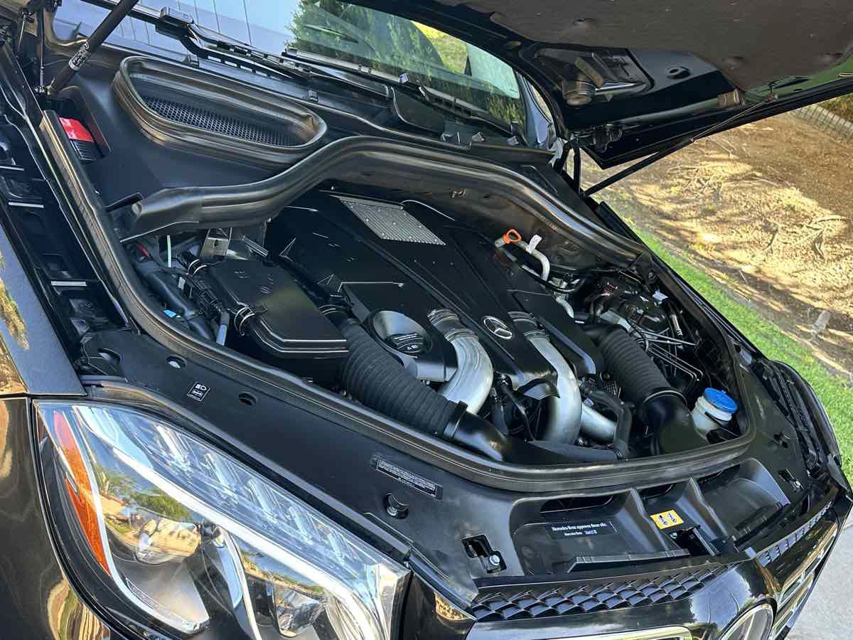 Used 2018 Mercedes-Benz GLS 550 4MATIC w/ Driver Assistance Package image 68