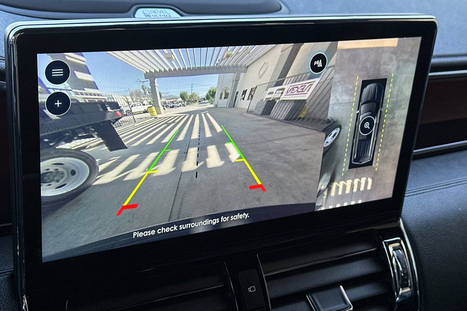 Used 2023 Lincoln Navigator L Reserve image 21