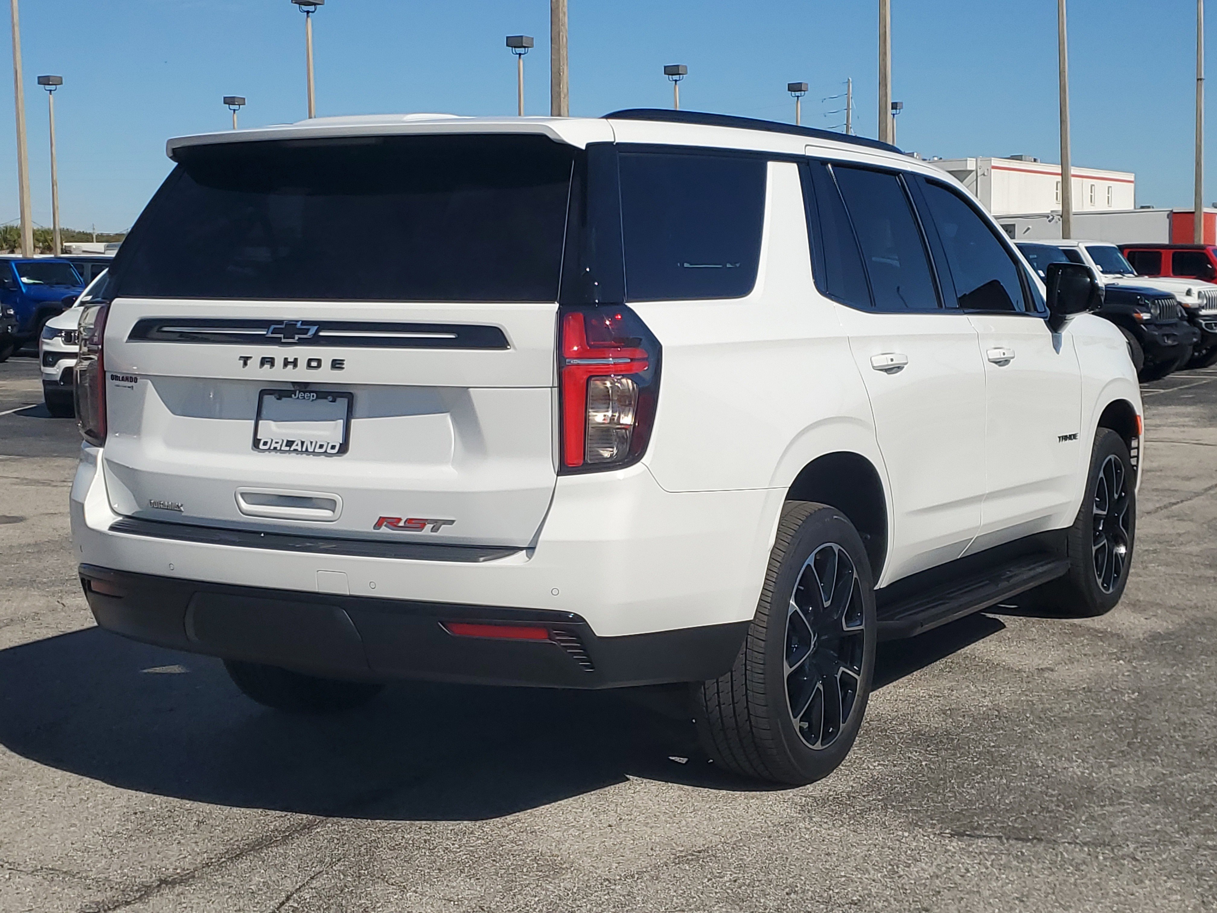 Used 2024 Chevrolet Tahoe RST w/ Luxury Package image 7