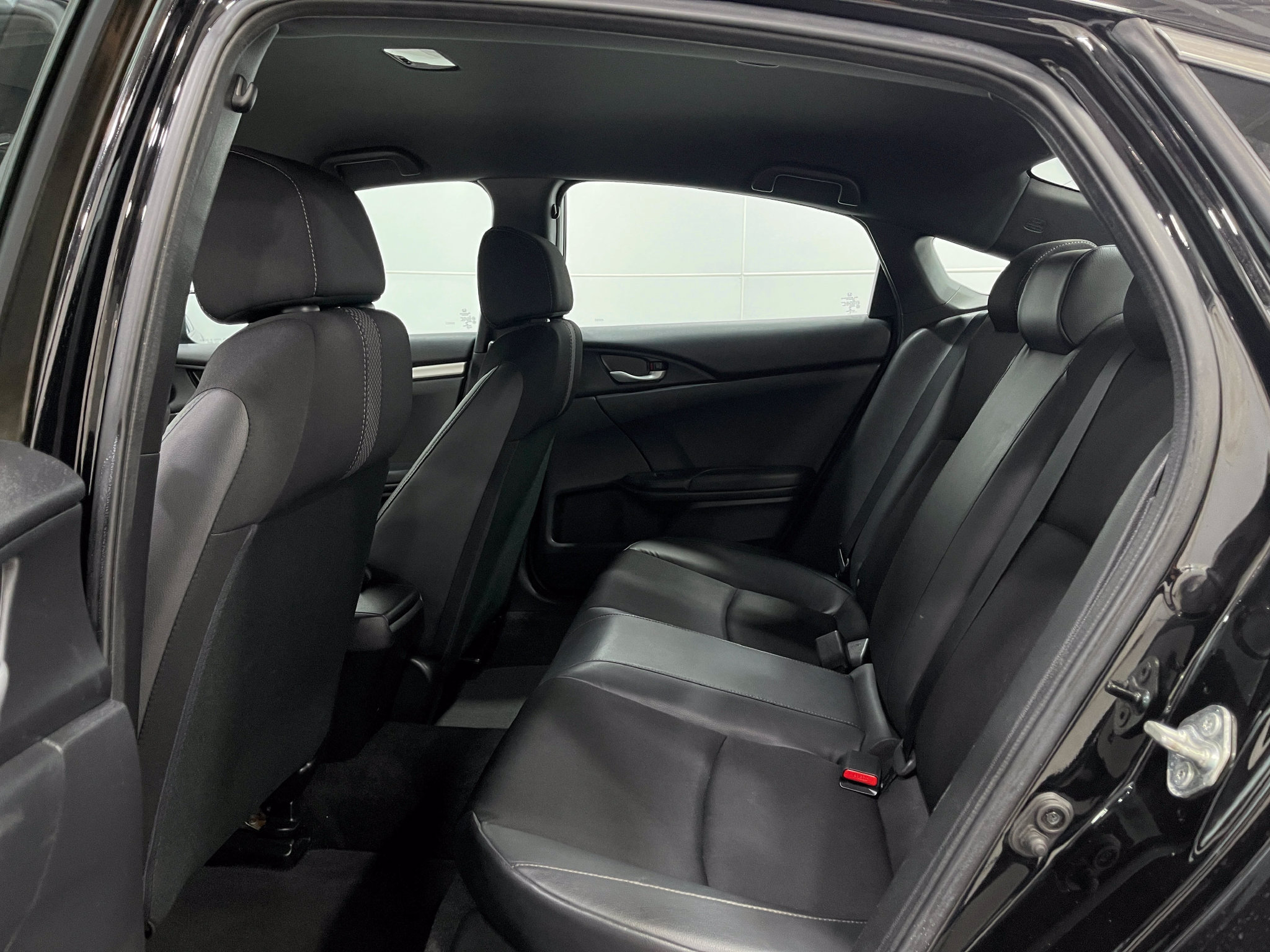 Used 2020 Honda Civic Sport image 27