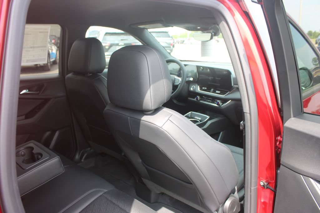 New 2027 Chevrolet Equinox LT w/ Convenience Package II FWD image 33