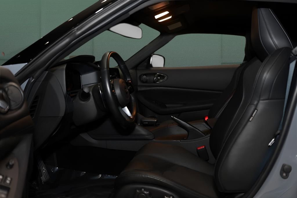 Used 2024 Nissan Z Performance w/ Floor Mat Package image 11