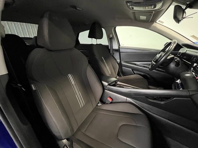 Used 2021 Hyundai Elantra SEL w/ Convenience Package FWD image 9