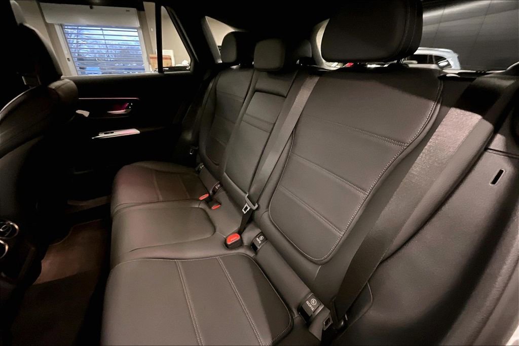 Certified 2024 Mercedes-Benz GLC 300 4MATIC image 18