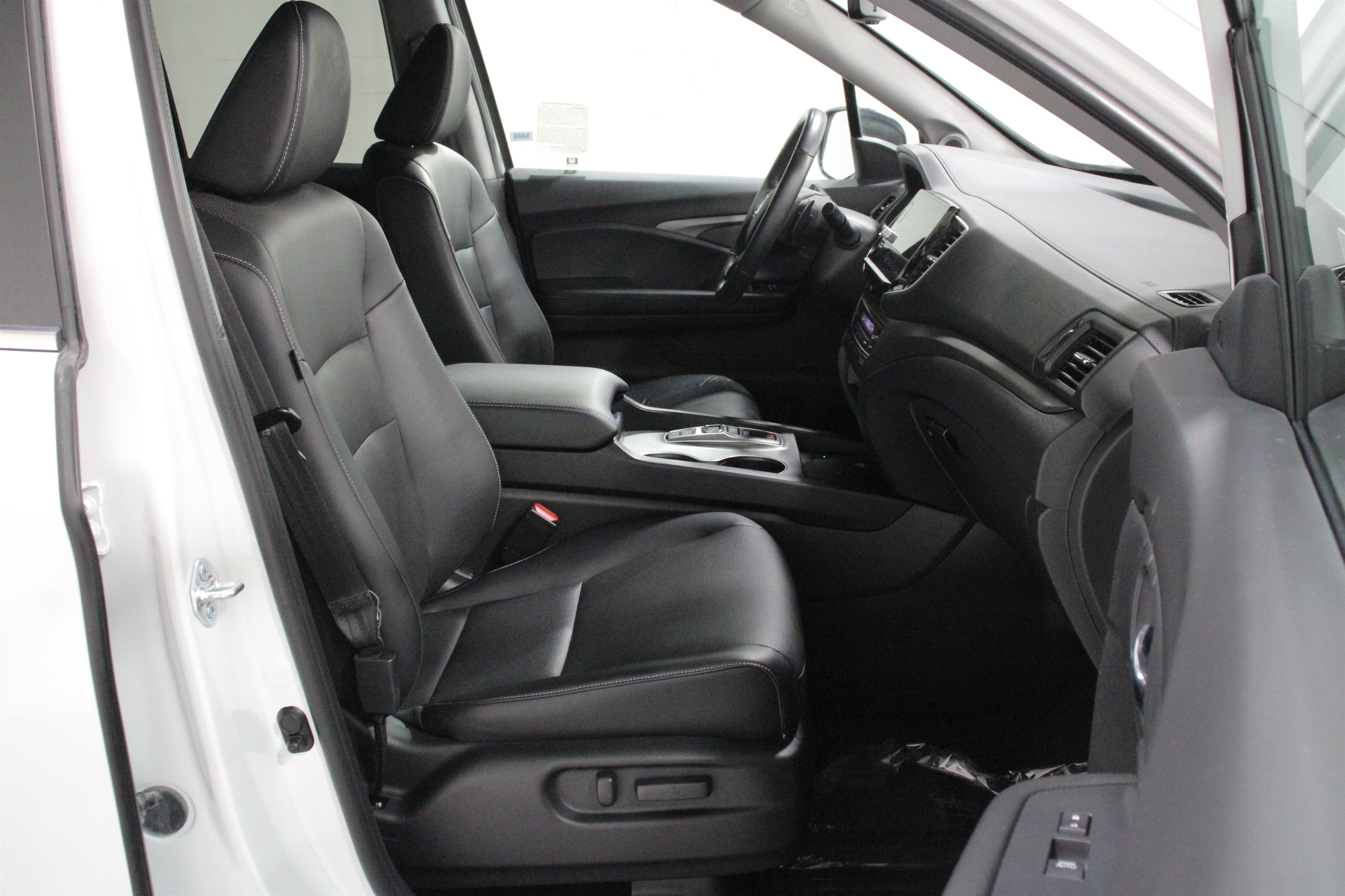Used 2024 Honda Ridgeline RTL+ image 26