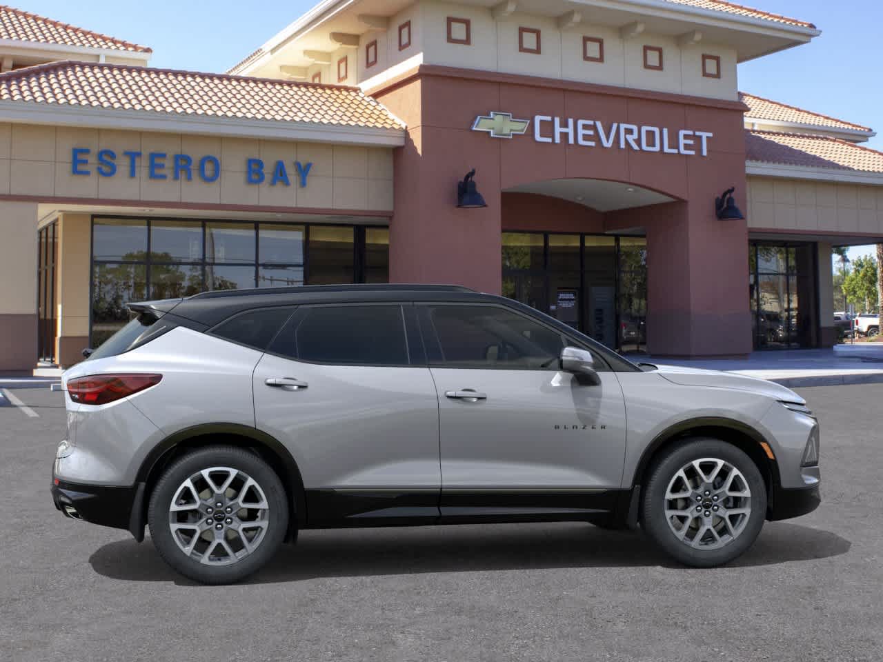 New 2026 Chevrolet Blazer RS w/ Driver Confidence II Package FWD image 5