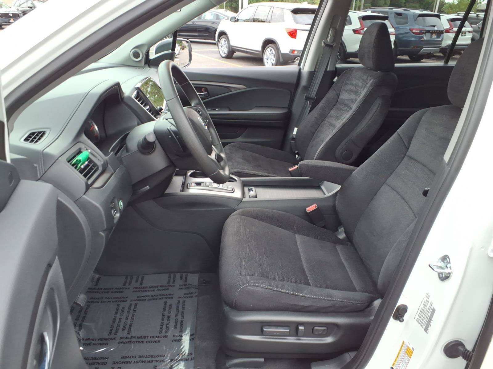 Used 2021 Honda Pilot EX image 4