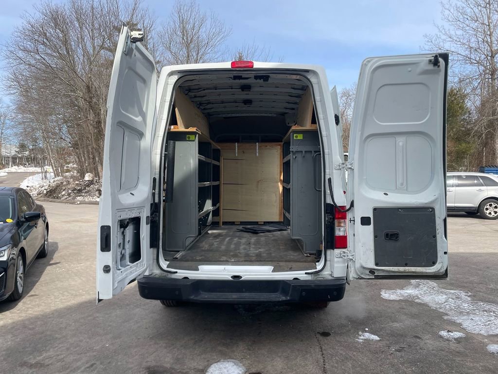 Used 2021 Nissan NV 2500 SV image 23