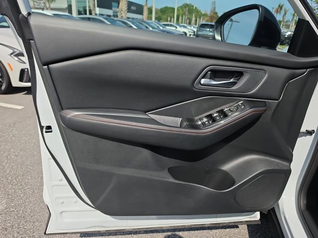 Used 2026 Nissan Rogue SV AWD/4WD image 18