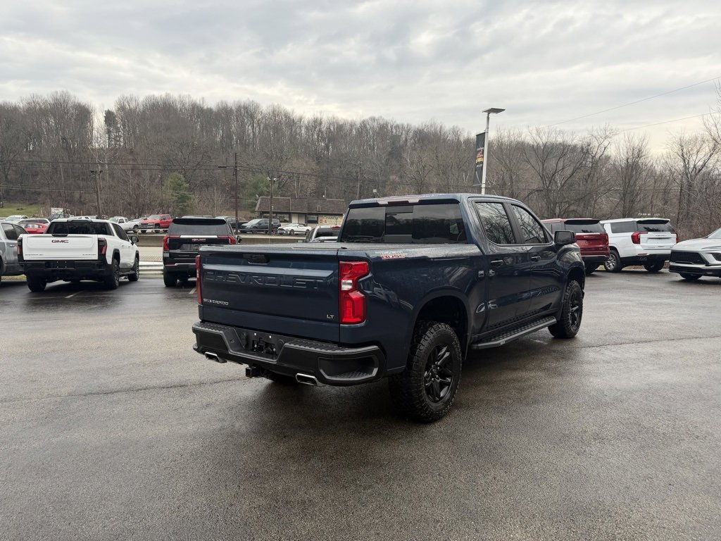 Used 2020 Chevrolet Silverado 1500 LT Trail Boss image 3