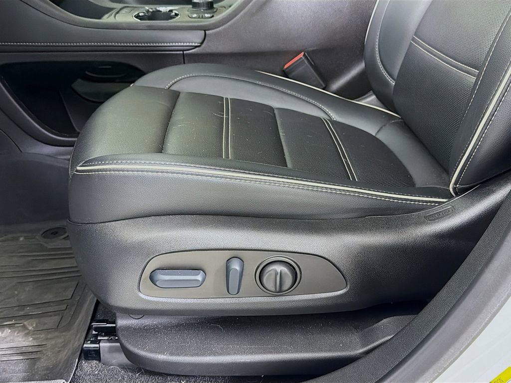 Used 2022 GMC Acadia Denali w/ Denali Technology Package image 23