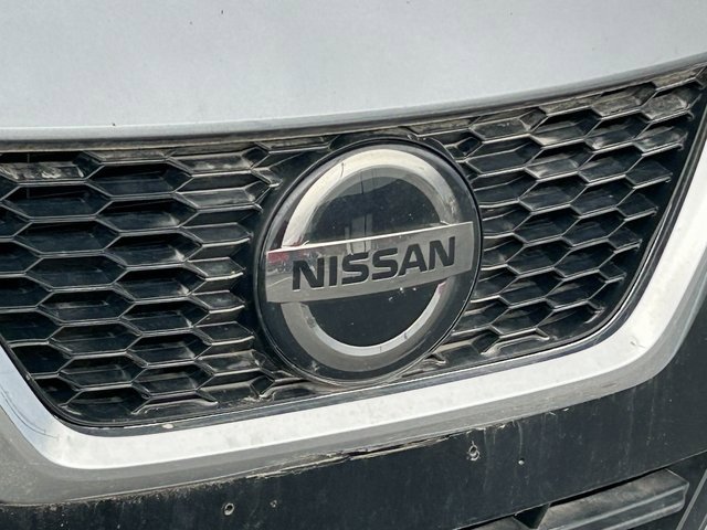 Used 2021 Nissan Versa SV image 10