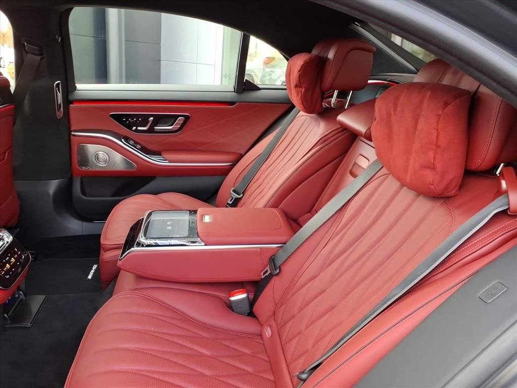 New 2026 Mercedes-Benz S 63 AMG S image 16