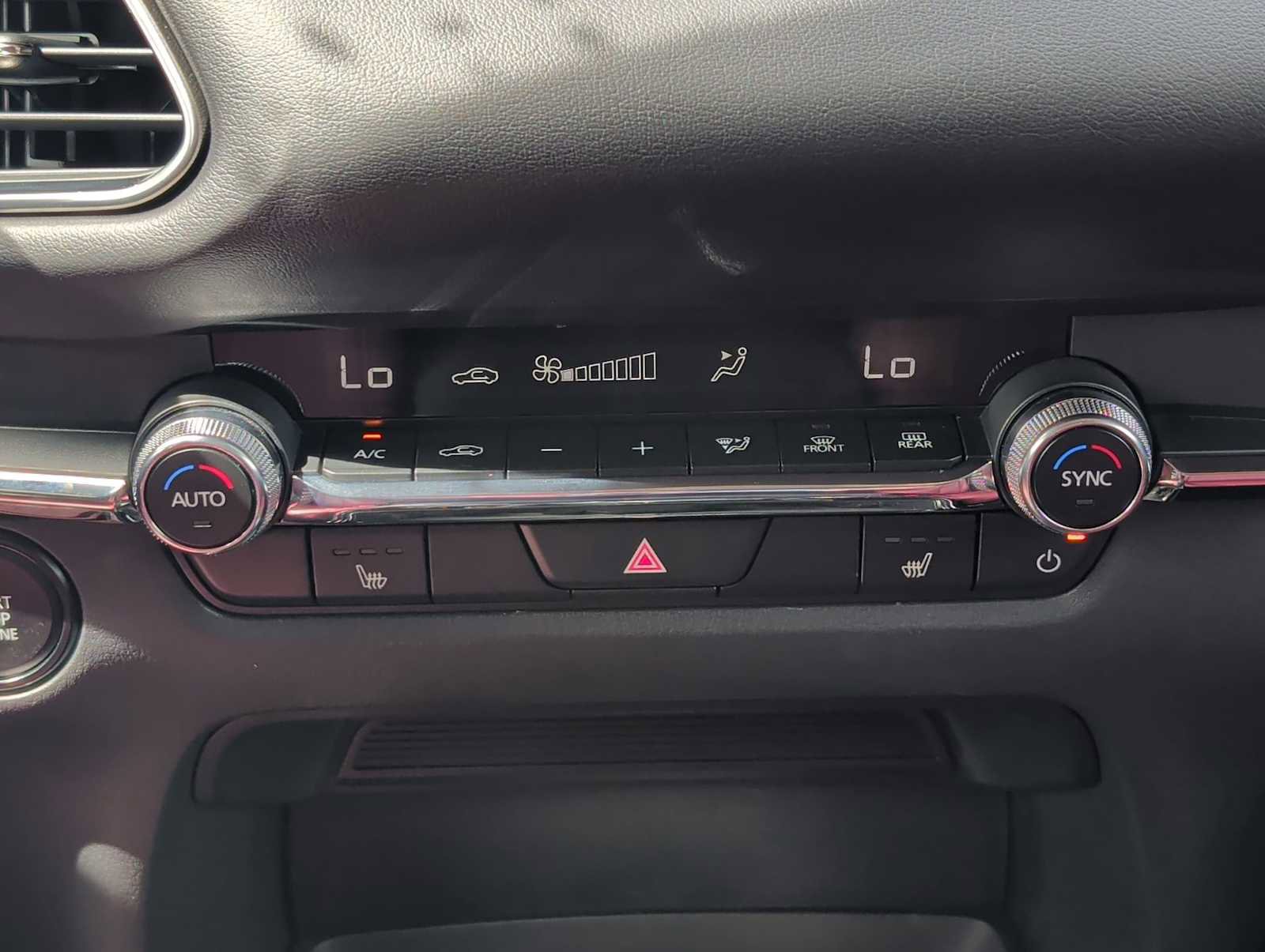 Used 2024 MAZDA CX-30 AWD 2.5 S w/ Preferred Package image 17