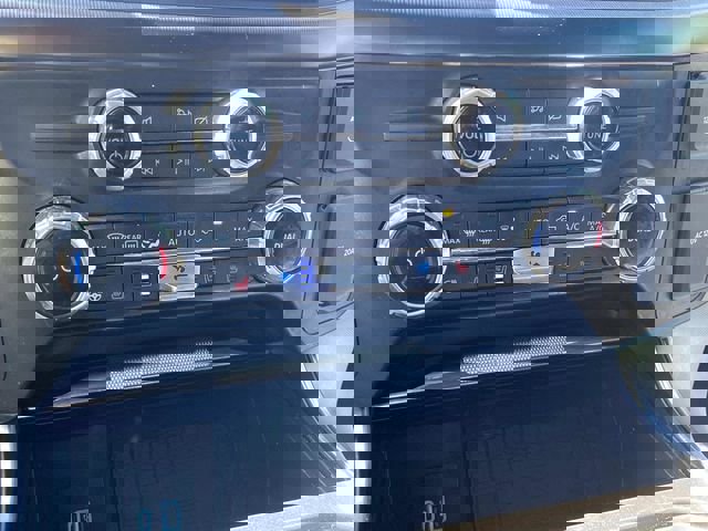 Certified 2022 Ford F150 Platinum w/ Equipment Group 701A High AWD/4WD image 28