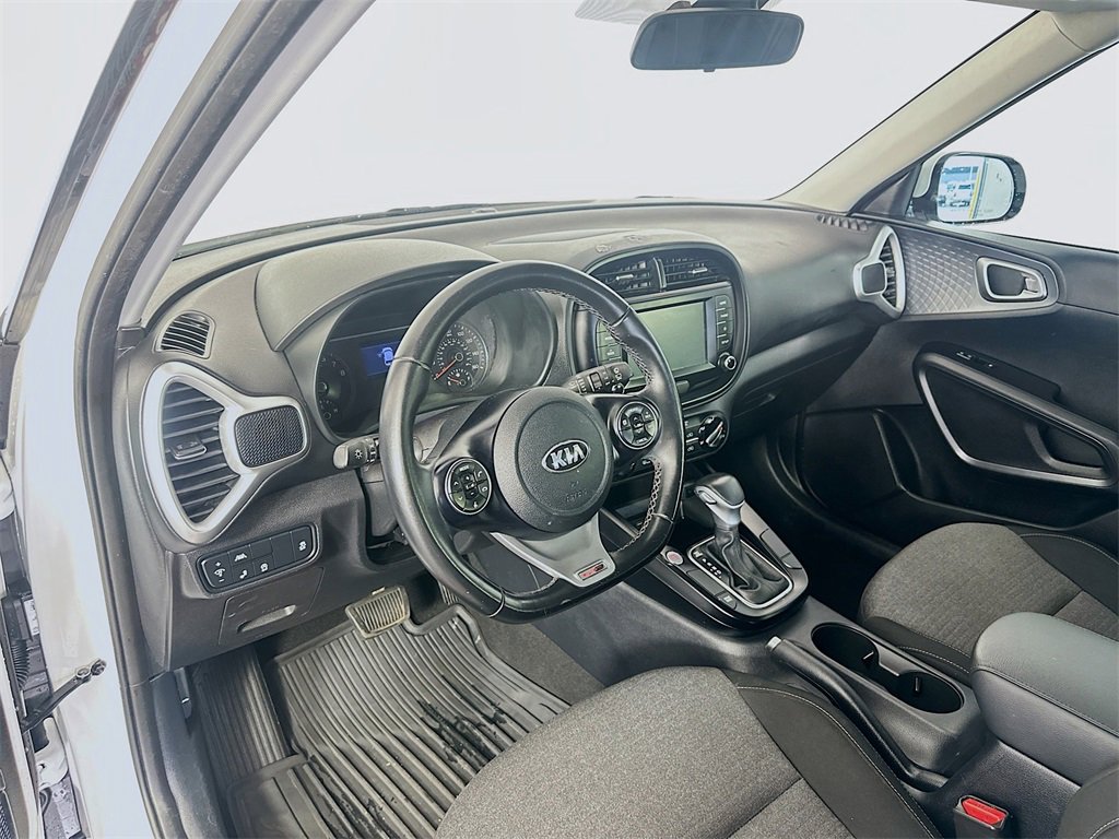 Used 2020 Kia Soul GT-Line w/ GT 2.0L Power Sunroof Package image 9