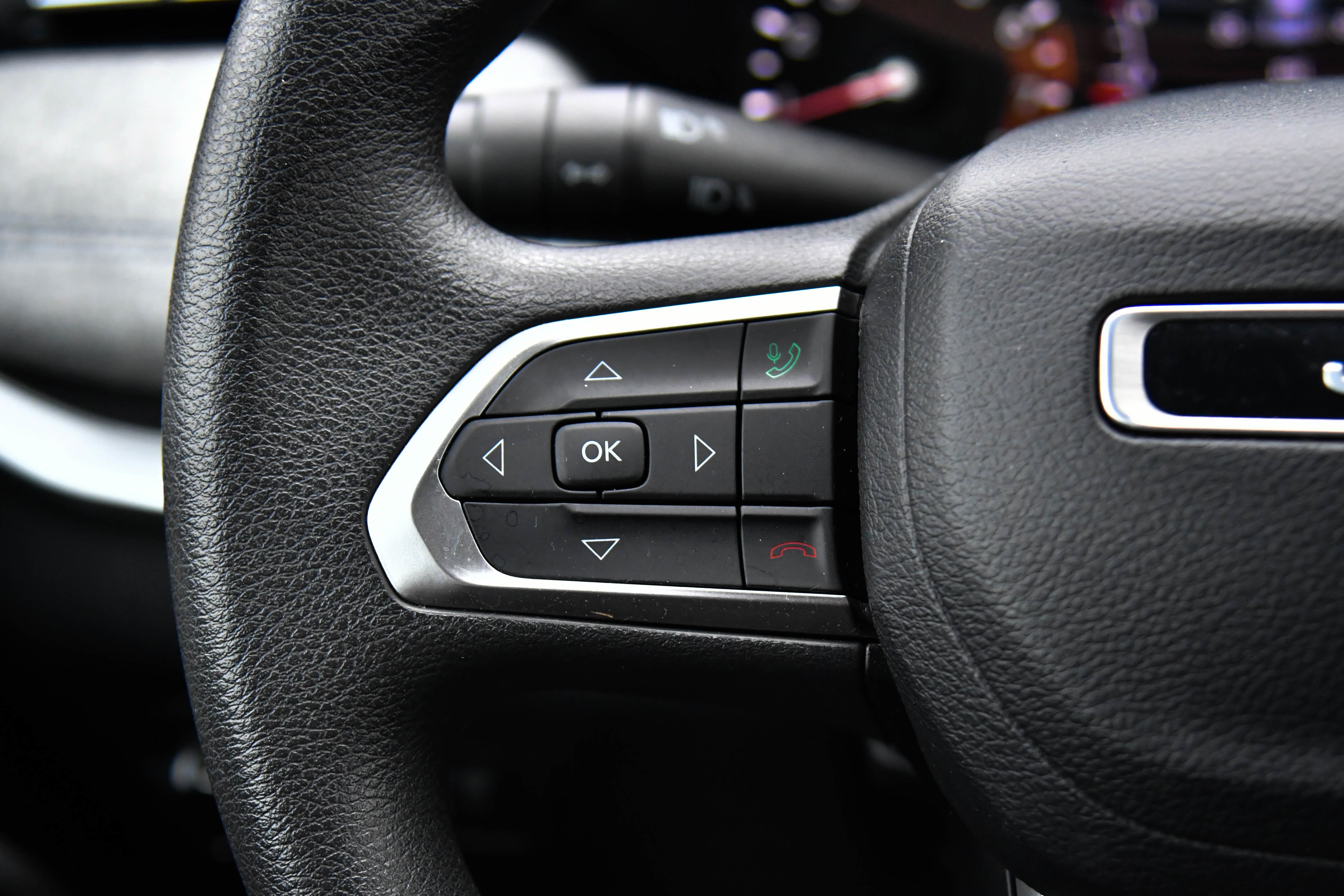 Used 2023 Jeep Compass Sport image 33