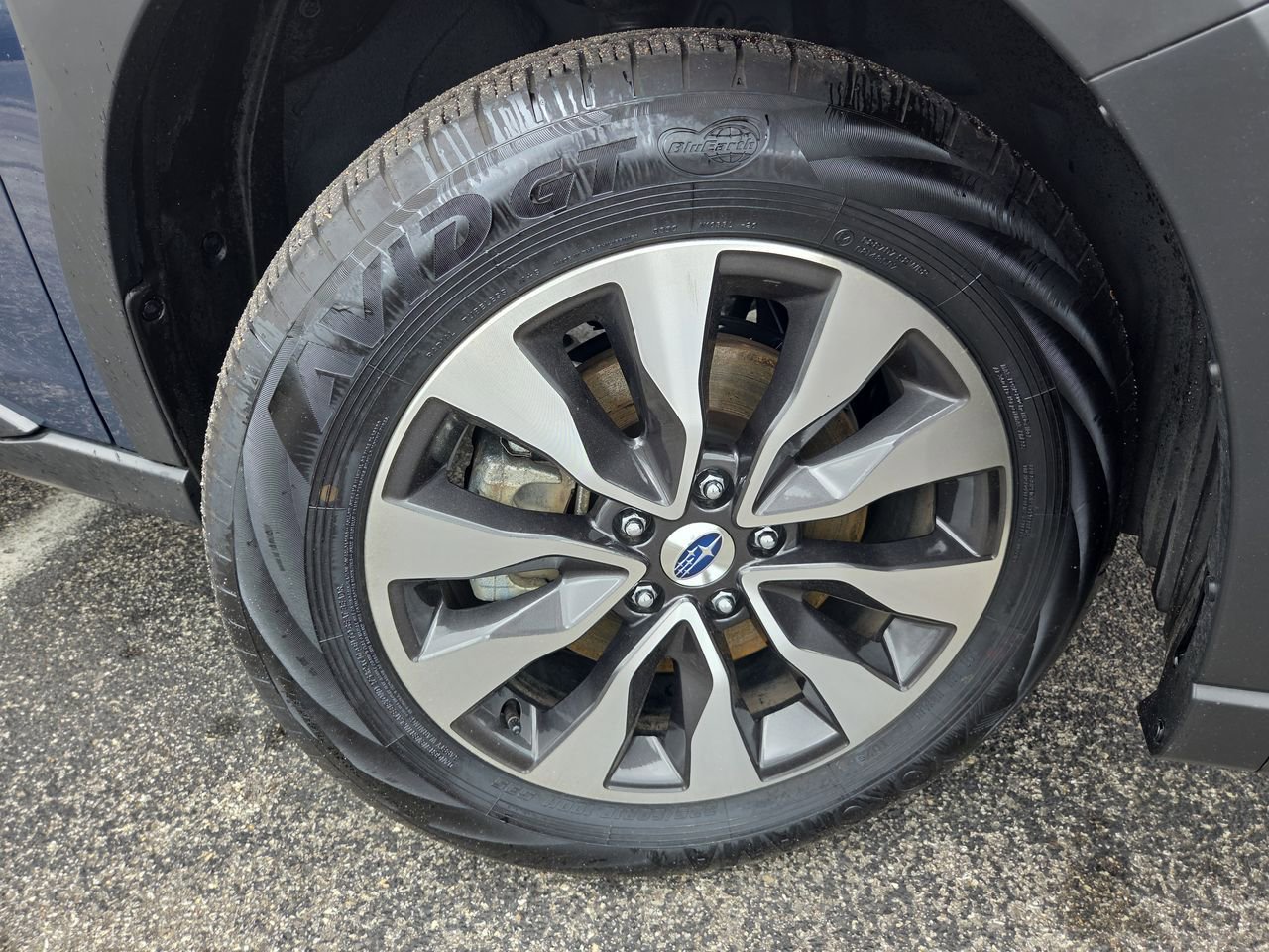 Certified 2025 Subaru Outback Limited AWD/4WD image 12