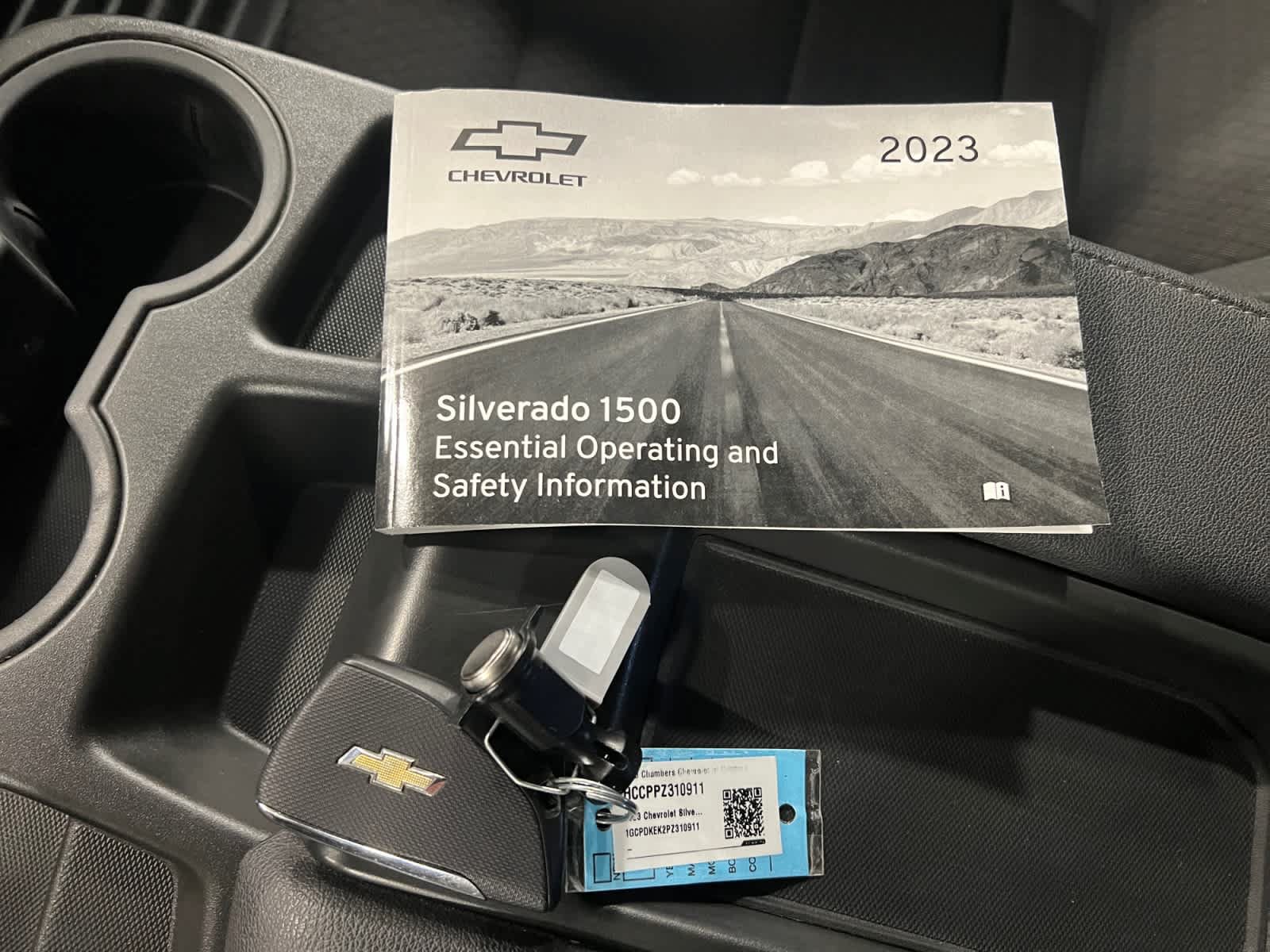 Certified 2023 Chevrolet Silverado 1500 LT AWD/4WD image 12