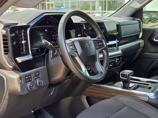 Used 2023 Chevrolet Silverado 1500 LT Trail Boss w/ Protection Package image 9