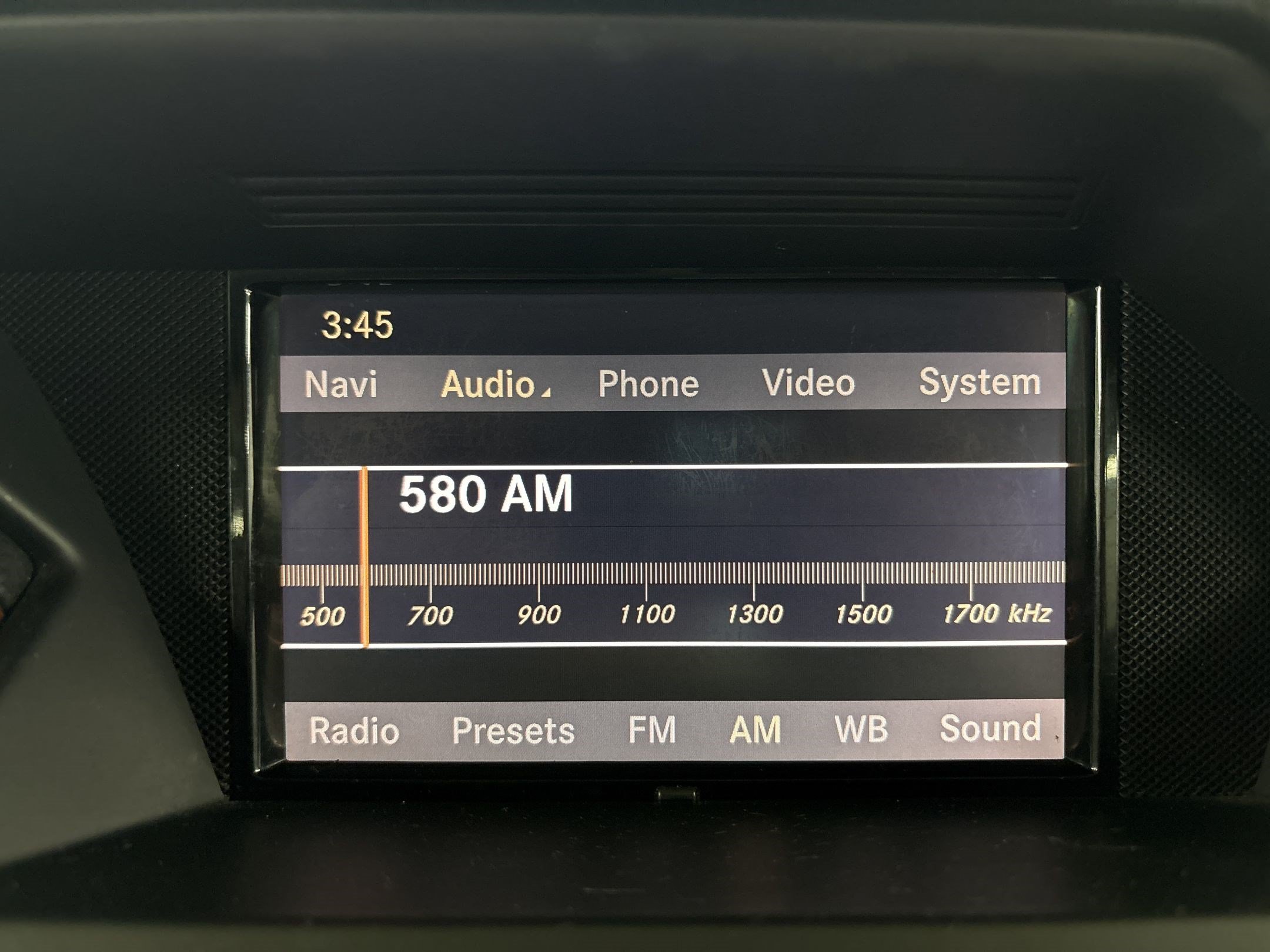 Used 2010 Mercedes-Benz GLK 350 4MATIC image 18