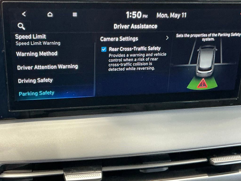 Used 2023 Hyundai Palisade SEL FWD image 11