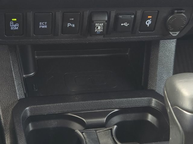 Certified 2023 Toyota Tacoma TRD Off-Road w/ Technology Package AWD/4WD image 28