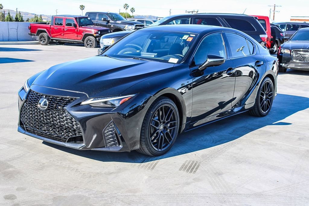 Used 2023 Lexus IS 500 RWD image 4