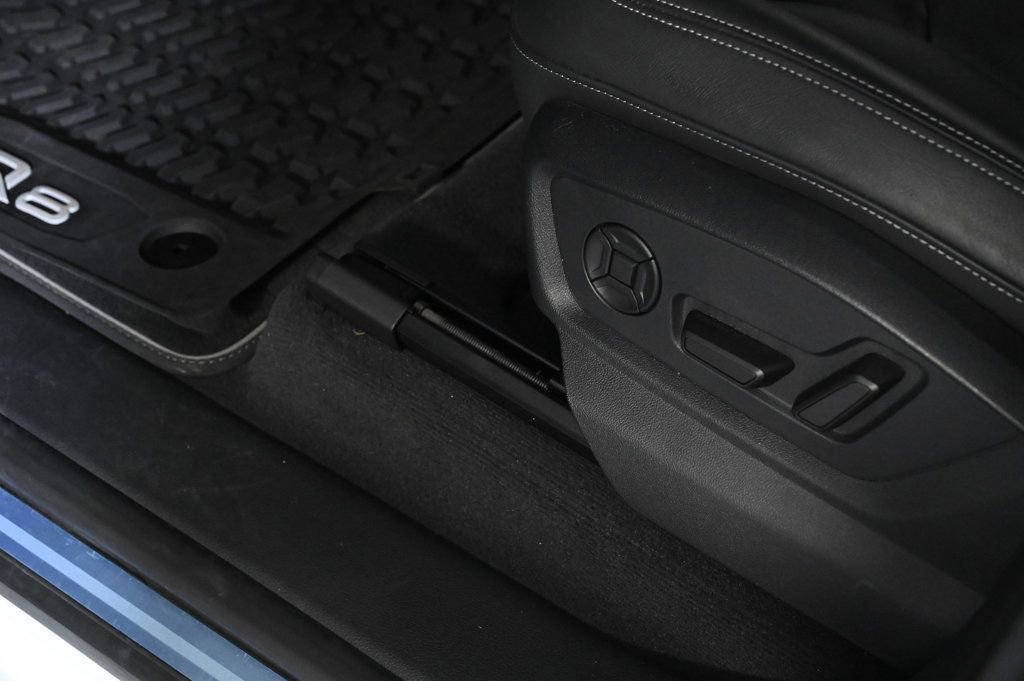 Used 2023 Audi Q8 Premium w/ Convenience Package image 20