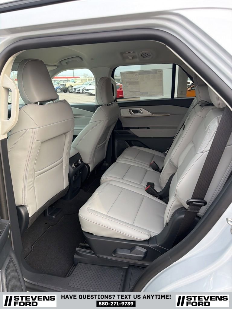 New 2026 Ford Explorer Active w/ Active Comfort Package image 21