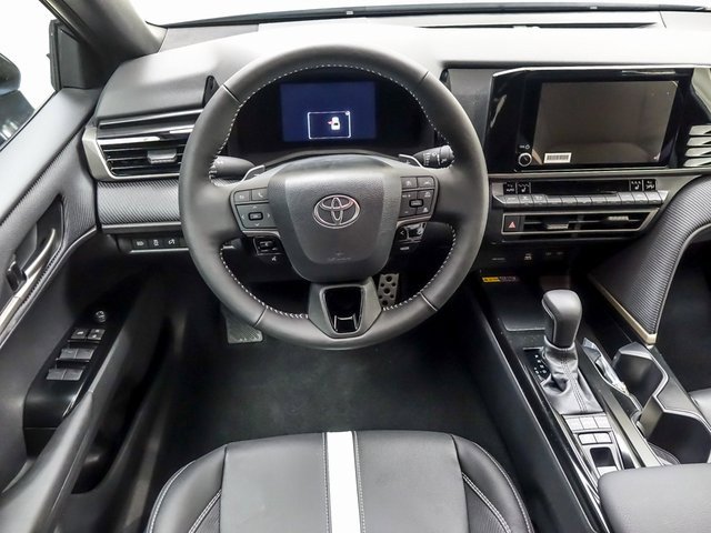 New 2026 Toyota Camry SE image 12