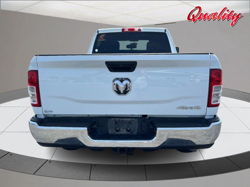 Used 2024 RAM 2500 Tradesman w/ Chrome Appearance Group AWD/4WD image 4
