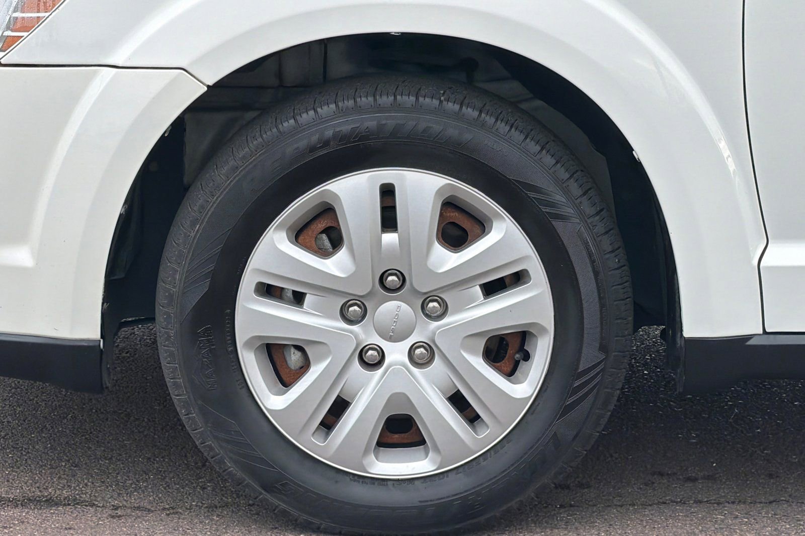 Used 2019 Dodge Journey SE w/ Premium Group image 27