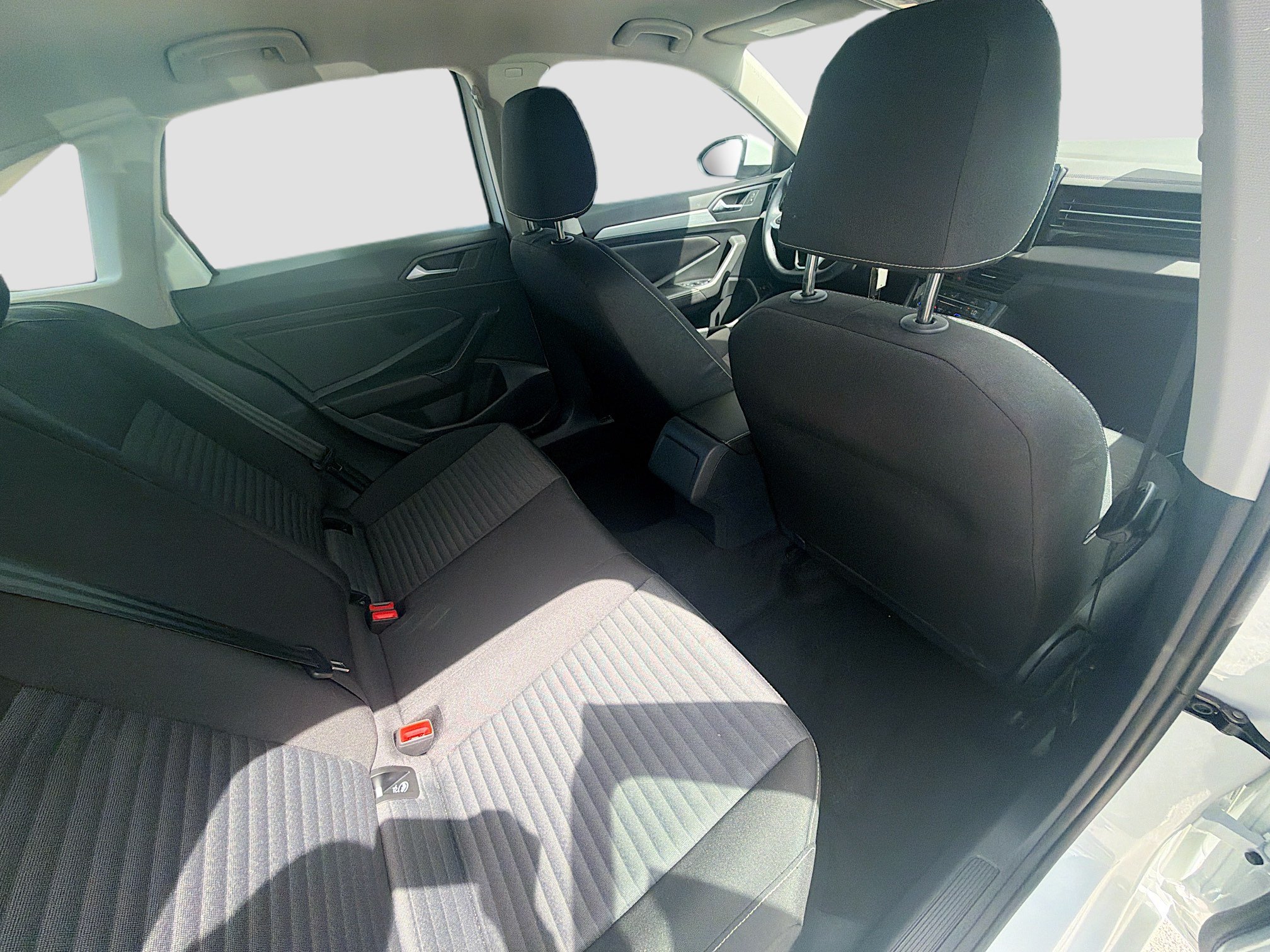 Certified 2025 Volkswagen Jetta S FWD image 28