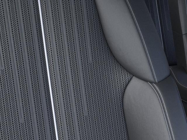 New 2026 Cadillac Vistiq Luxury w/ LPO, Floor Liner Package AWD/4WD image 21
