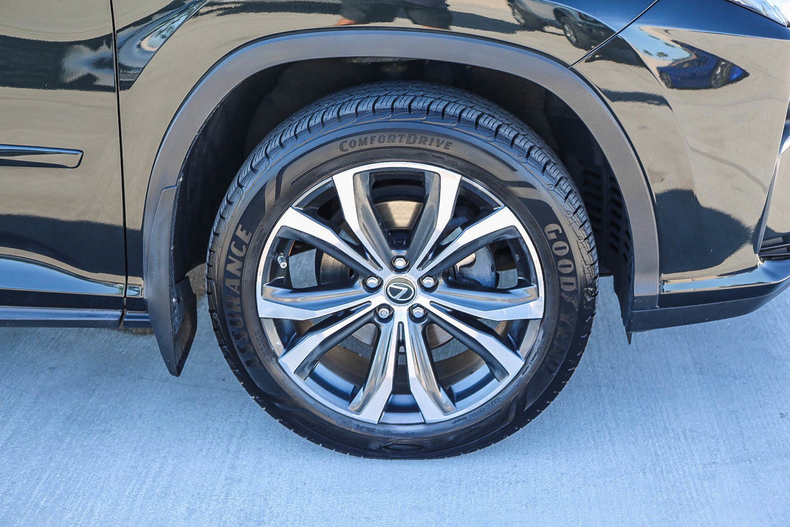 Used 2019 Lexus RX 350L AWD image 10