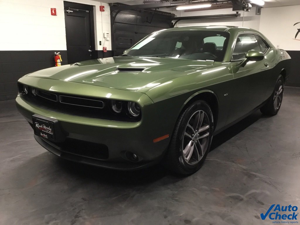 Used 2018 Dodge Challenger GT image 5