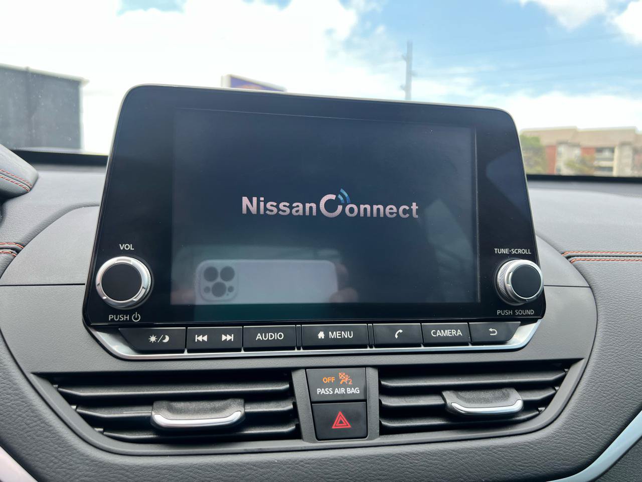 Used 2019 Nissan Altima 2.5 SR w/ SR Premium Package FWD image 15