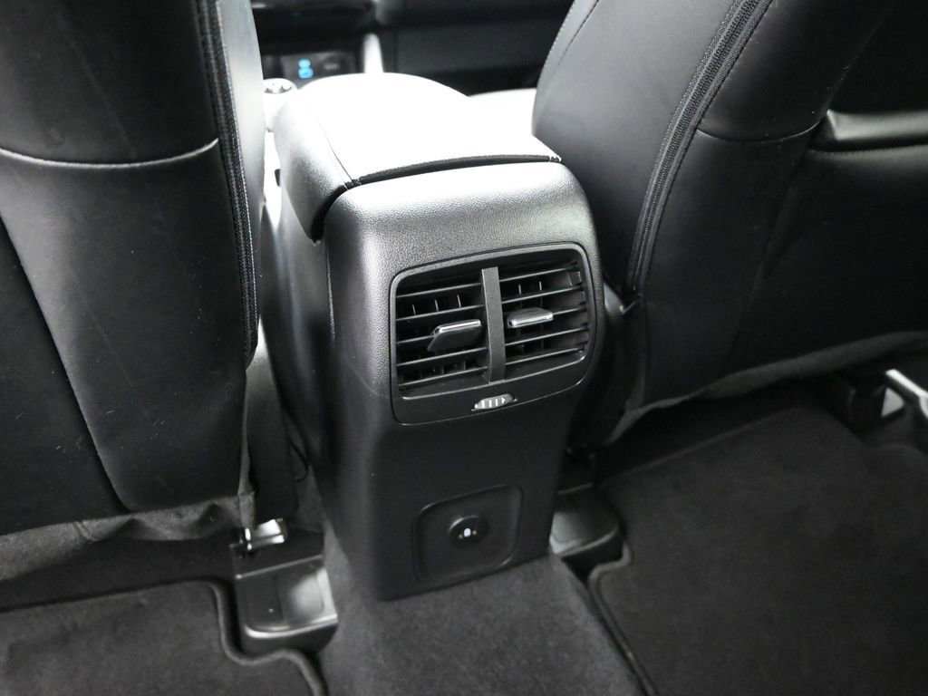 Certified 2023 Ford Escape SE image 20