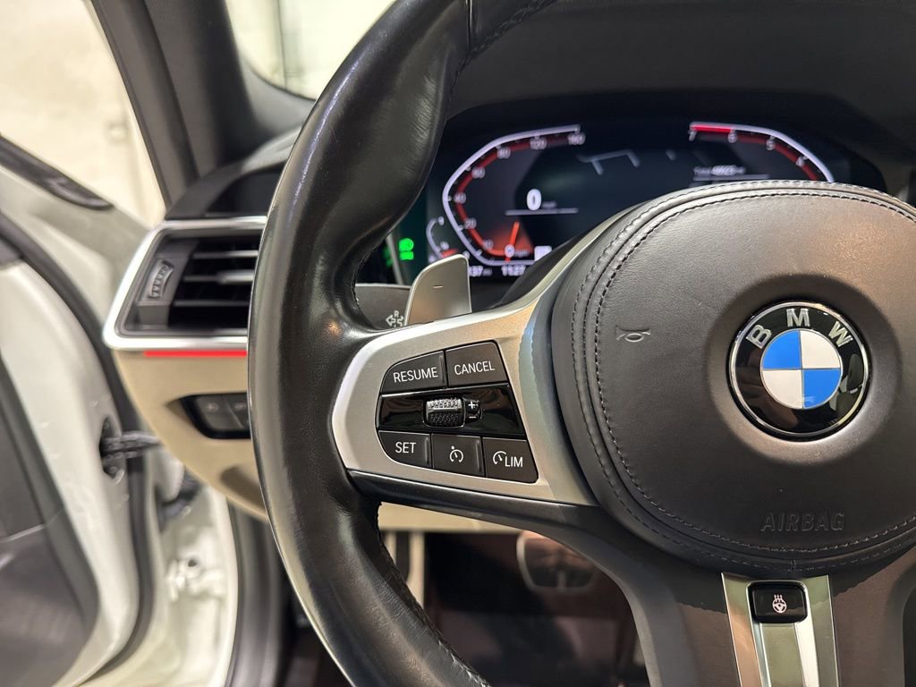 Used 2022 BMW 330i xDrive Sedan w/ M Sport Package image 29