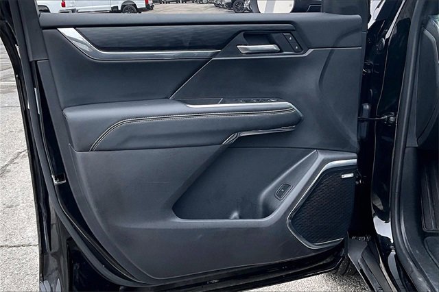 Used 2025 GMC Acadia Elevation image 20