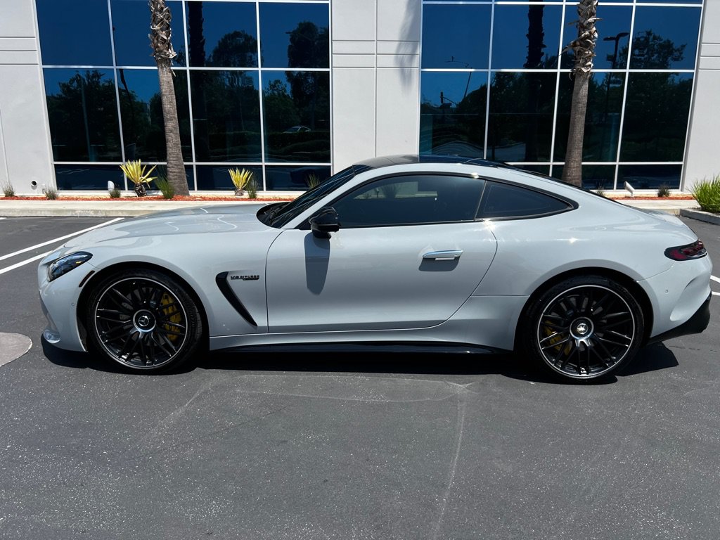 Used 2025 Mercedes-Benz AMG GT 55 image 3
