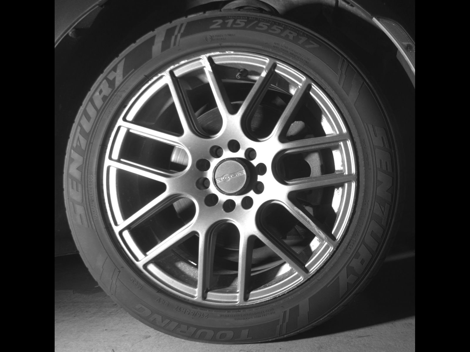 Used 2015 Chrysler 200 Limited w/ Convenience Group FWD image 9