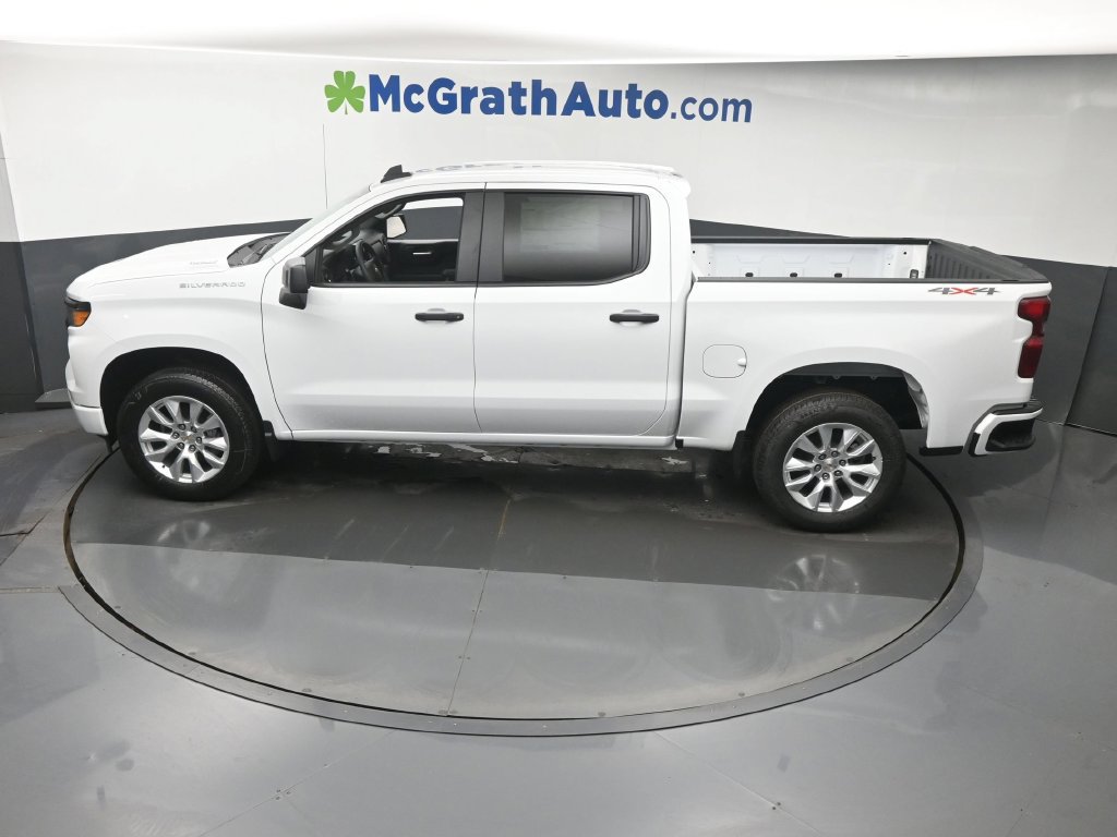 New 2026 Chevrolet Silverado 1500 Custom AWD/4WD image 24