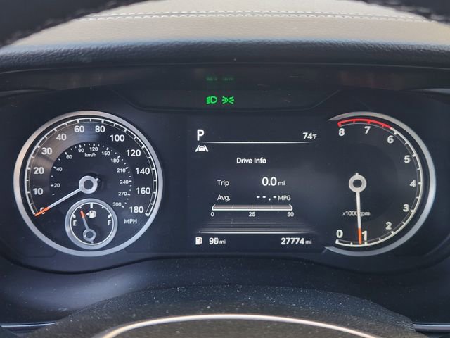 Used 2023 Genesis G70 2.0T image 11