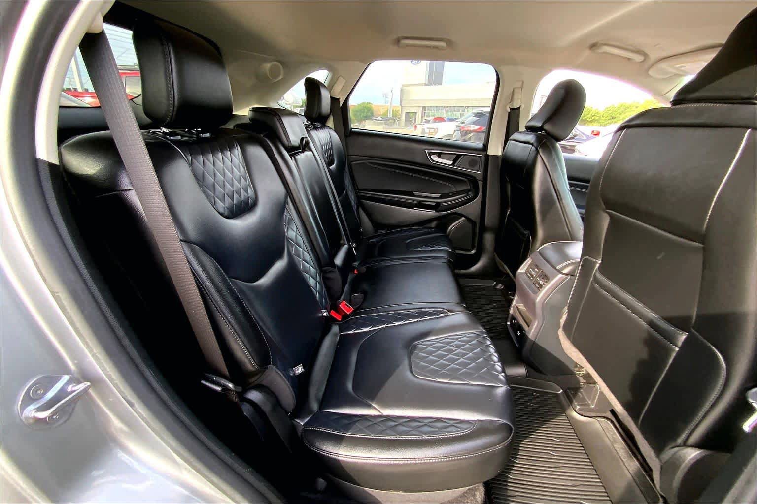 Certified 2023 Ford Edge Titanium AWD/4WD image 19